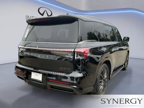 Certified 2026 INFINITI QX80 Autograph AWD/4WD image 5