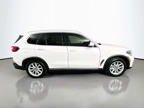Used 2021 BMW X5 xDrive40i w/ Premium Package image 4