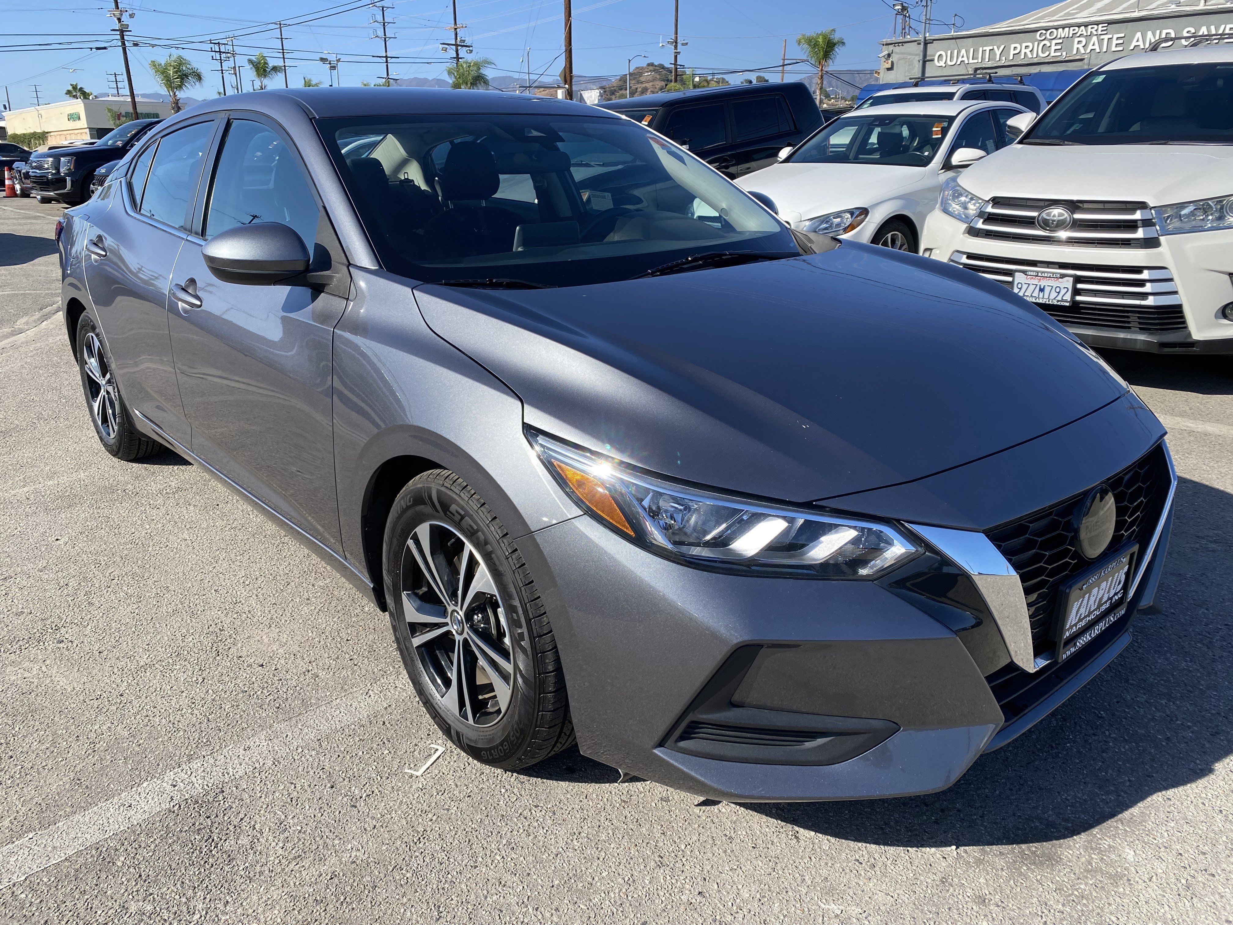 Used 2022 Nissan Sentra SV w/ Trunk Package FWD image 6