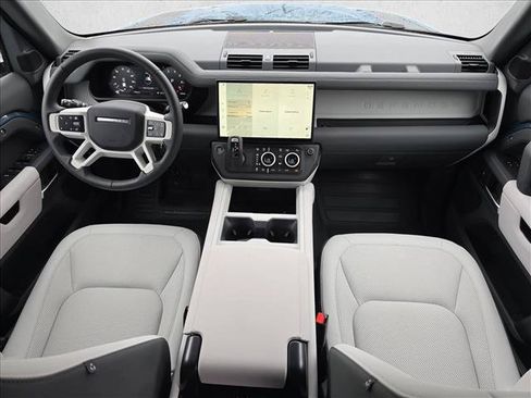 Used 2026 Land Rover Defender 110 S AWD/4WD image 9