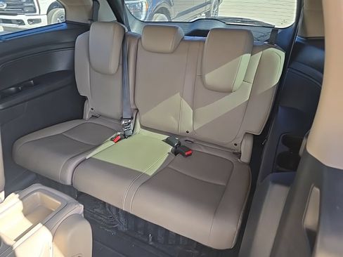 Used 2018 Honda Odyssey Touring image 21