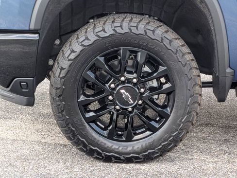 New 2026 Chevrolet Silverado 2500 LTZ w/ LTZ Plus Package AWD/4WD image 11