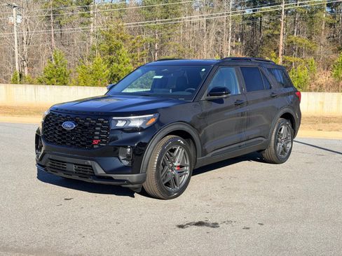 New 2026 Ford Explorer ST w/ Sun And Sound Package AWD/4WD image 10