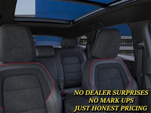 New 2025 Chevrolet Blazer EV RS image 24