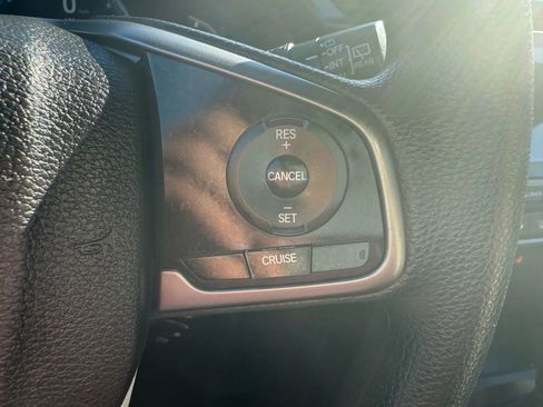 Used 2018 Honda Civic EX image 15