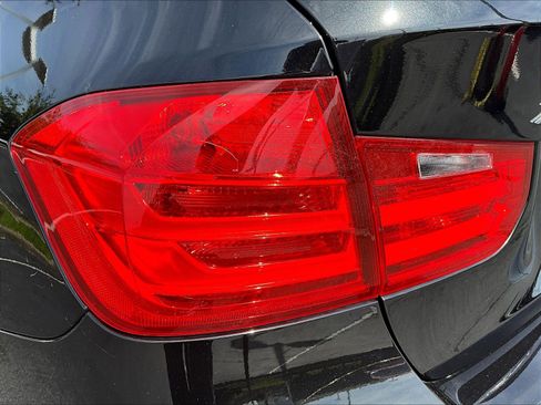 Used 2014 BMW 335i xDrive Sedan AWD/4WD image 23