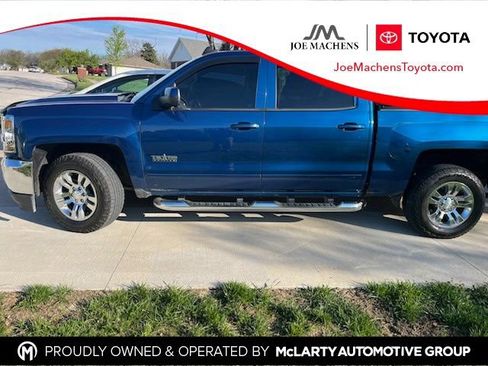 Used 2018 Chevrolet Silverado 1500 LT w/ Texas Edition image 1