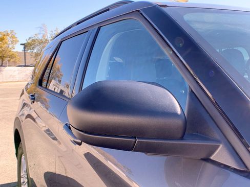 New 2026 Ford Explorer Active w/ Active Comfort Package image 16