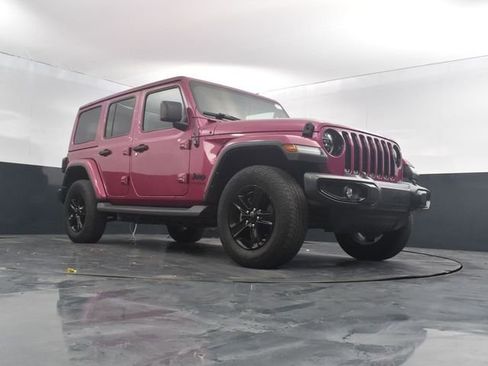 Used 2021 Jeep Wrangler Unlimited Sahara image 44