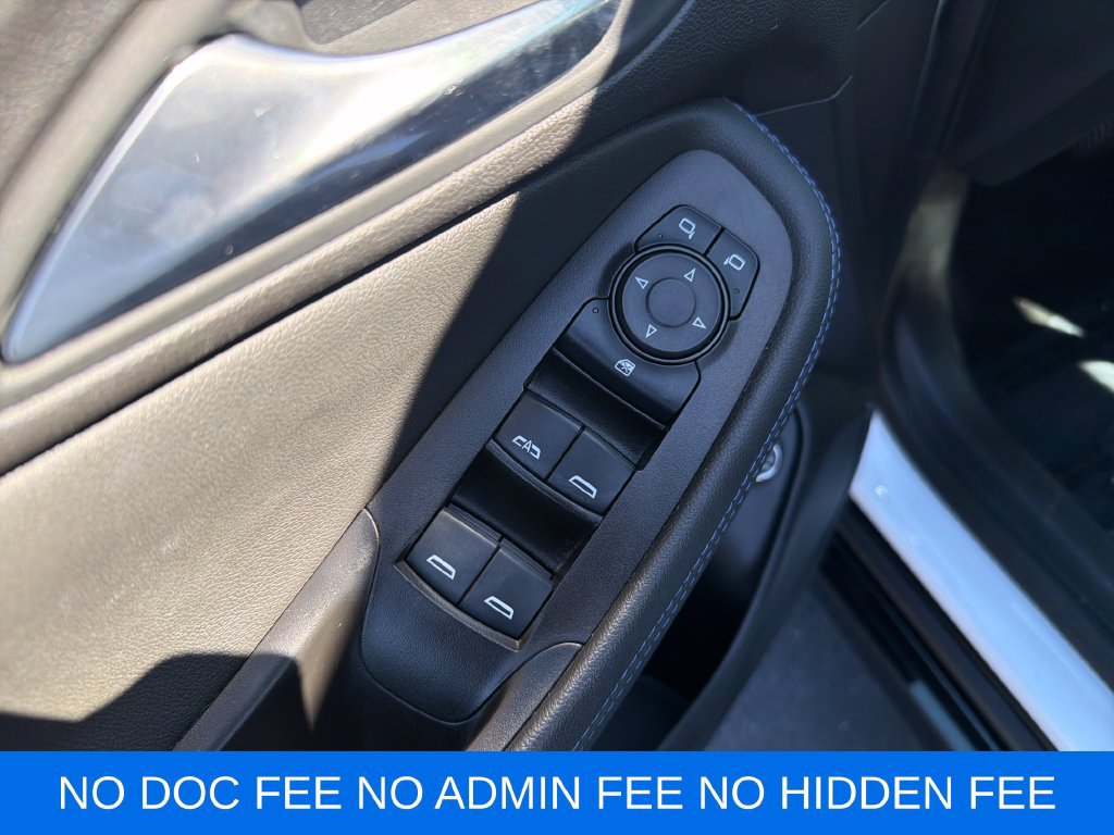 Used 2025 Buick Encore GX Sport Touring w/ Comfort Package FWD image 13
