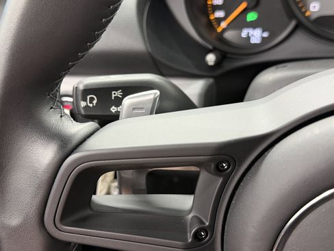 Used 2021 Porsche 718 Cayman GT4 image 41