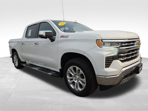 Used 2024 Chevrolet Silverado 1500 LTZ w/ Technology Package AWD/4WD image 1