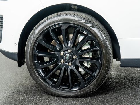 Used 2020 Land Rover Range Rover Long Wheelbase Autobiography image 20