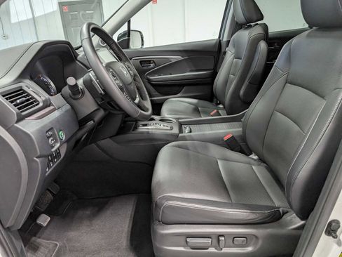 Certified 2023 Honda Ridgeline RTL-E image 4