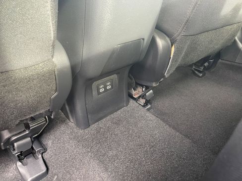 Used 2025 Toyota Prius LE image 23