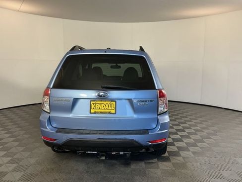 Used 2012 Subaru Forester 2.5X Premium w/ All-Weather Pkg AWD/4WD image 6