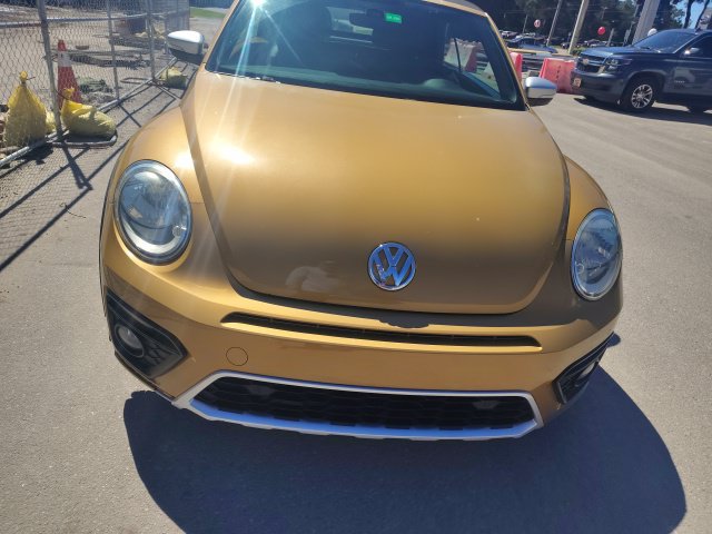 Used 2017 Volkswagen Beetle 1.8T Dune FWD image 2