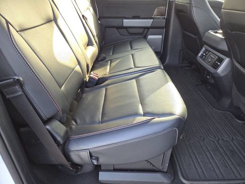 Used 2024 Ford F250 Lariat w/ Chrome Package AWD/4WD image 27