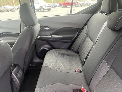 Certified 2024 Nissan Kicks SV image 21