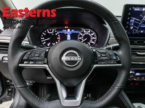 Used 2025 Nissan Altima 2.5 SL image 10