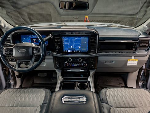 Used 2024 Ford F250 Limited image 21