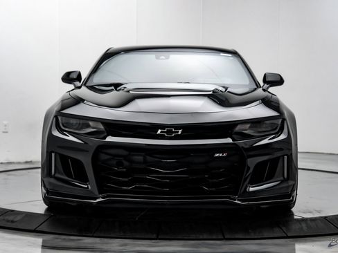 Used 2021 Chevrolet Camaro ZL1 image 26