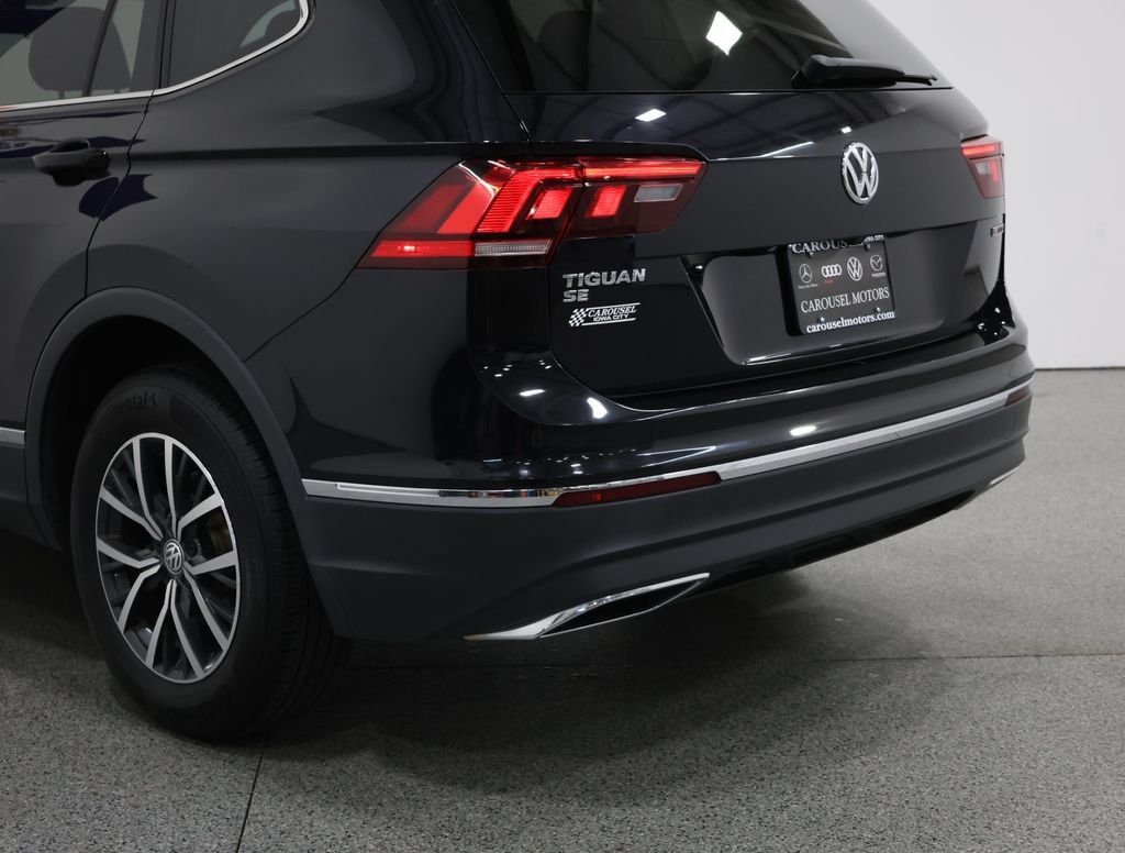 Used 2020 Volkswagen Tiguan SE AWD/4WD image 10