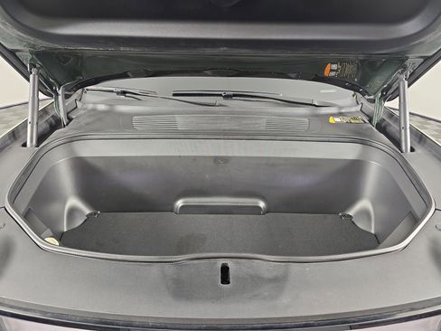 Used 2024 Rivian R1S Adventure image 14