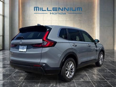 Used 2024 Honda CR-V EX-L image 5