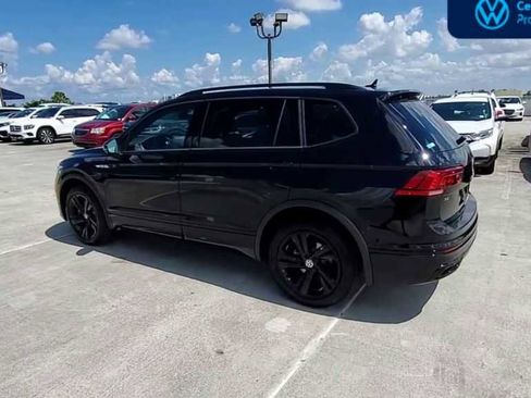 Used 2023 Volkswagen Tiguan SE R-Line FWD image 6
