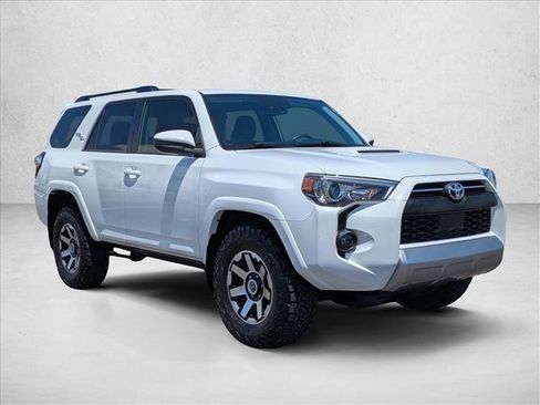 Used 2021 Toyota 4Runner TRD Off-Road AWD/4WD image 3