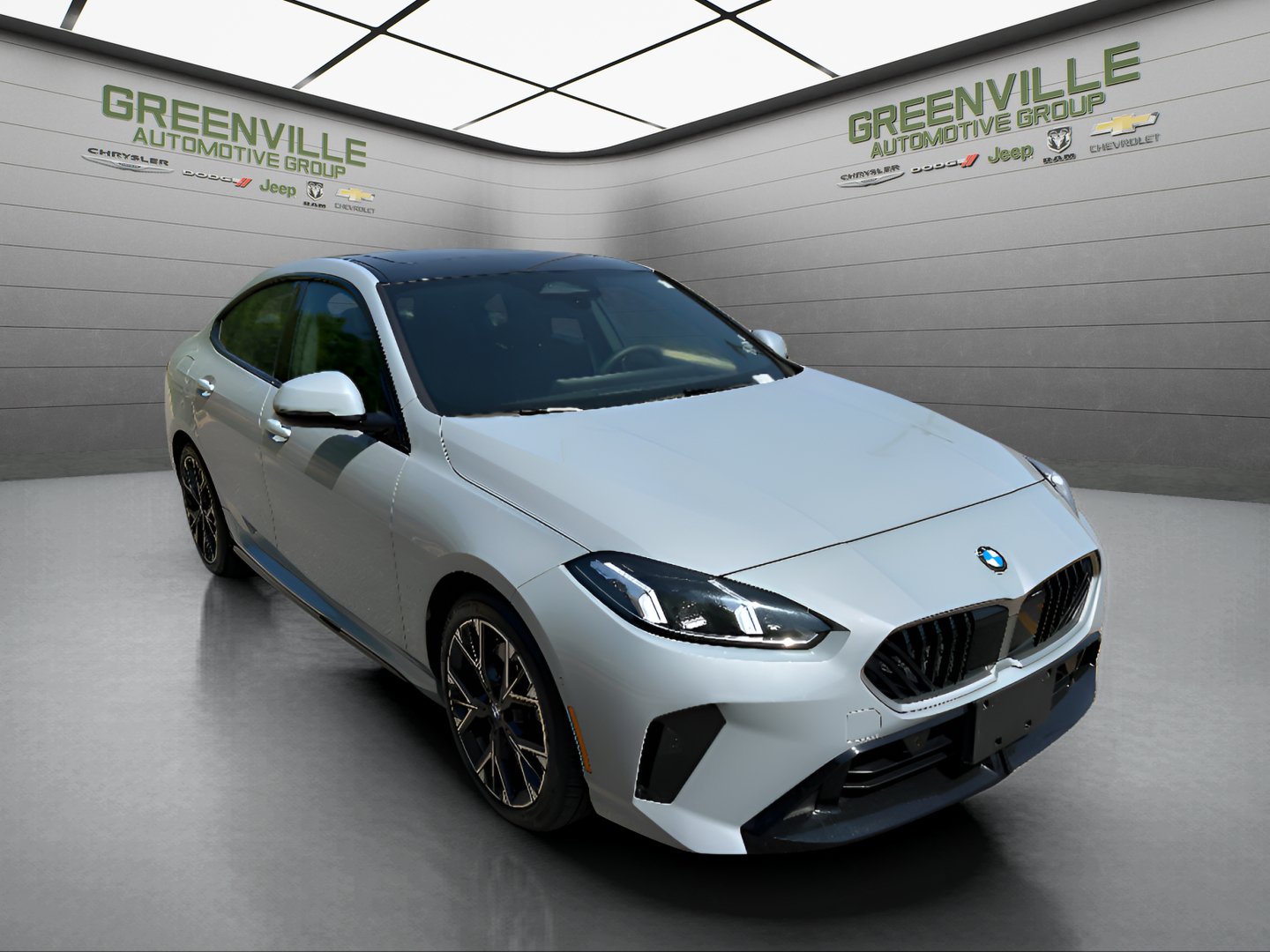 Used 2025 BMW 228i xDrive AWD/4WD image 3