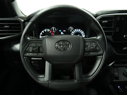 Used 2025 Toyota Tundra SR AWD/4WD image 35