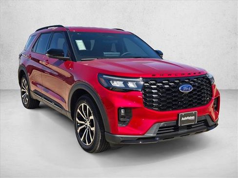 New 2026 Ford Explorer ST-Line w/ Premium Package RWD image 7