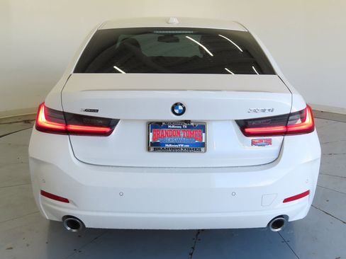 Used 2025 BMW 330i xDrive 330i xDrive image 5