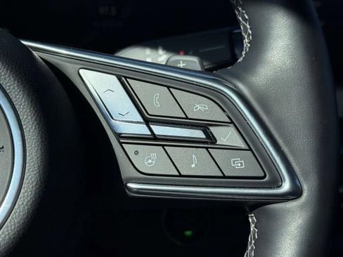 Used 2025 Buick Enclave Preferred w/ Super Cruise Package image 25