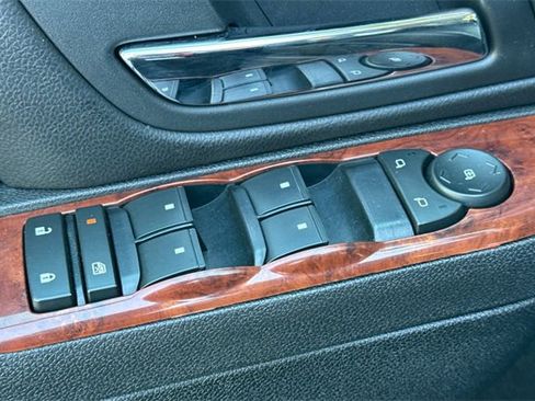 Used 2013 GMC Sierra 2500 SLT w/ SLT Convenience Package image 12