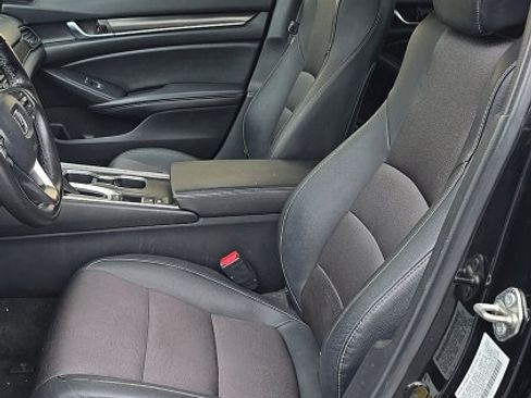Used 2020 Honda Accord Sport image 5