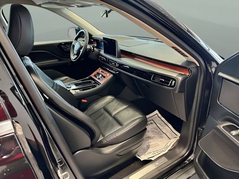 Used 2024 Lincoln Aviator Reserve image 19