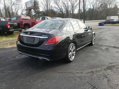 Used 2019 Mercedes-Benz C 300 4MATIC Sedan image 4