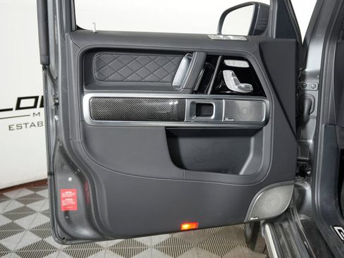 Used 2025 Mercedes-Benz G 550 image 30