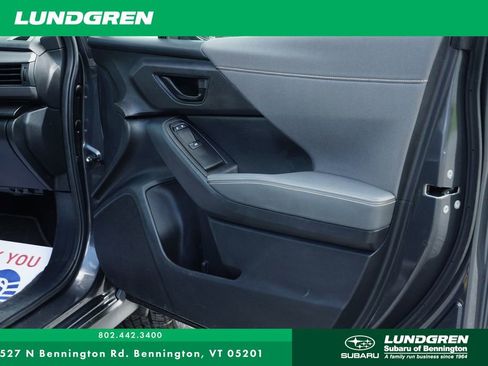 Used 2024 Subaru Crosstrek 2.5i Sport AWD/4WD image 8