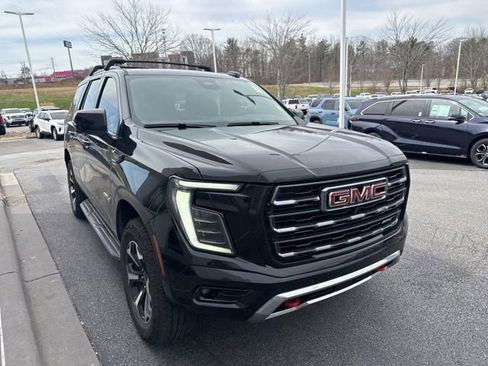 Used 2025 GMC Yukon AT4 image 12