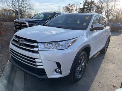 Used 2019 Toyota Highlander XLE
