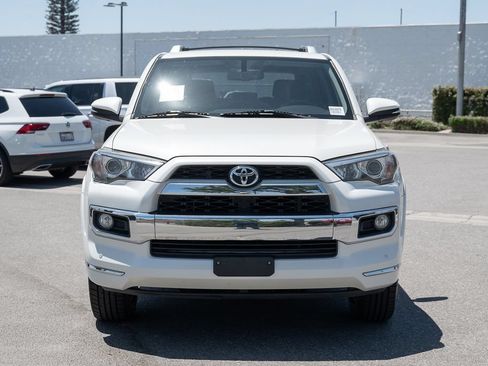 Used 2019 Toyota 4Runner Limited w/ Convenience Package RWD image 2
