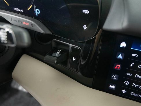 Certified 2022 Porsche Taycan image 26