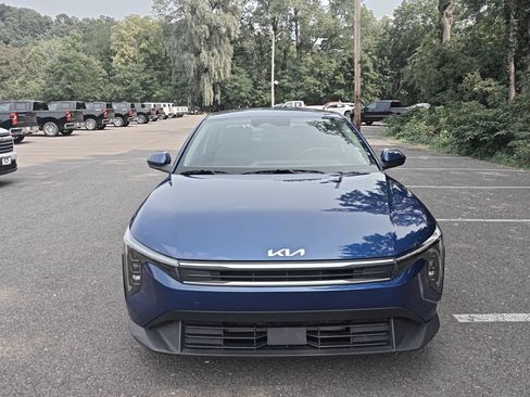 Used 2025 Kia K4 FWD image 6