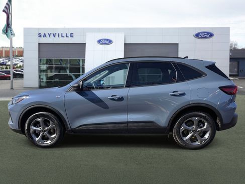 Used 2025 Ford Escape ST-Line w/ Tech Pack #1 image 2