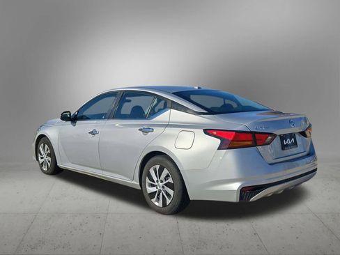 Used 2020 Nissan Altima 2.5 S image 4