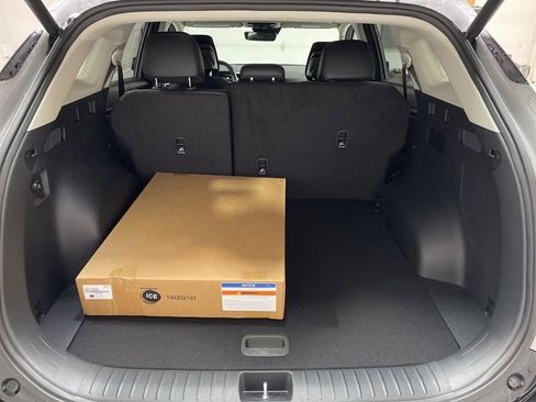 New 2026 Kia Sportage SX image 8